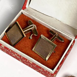Lote de Joyería Variada: Gemelos, Cadena, Caravanas y Más - imagen 4