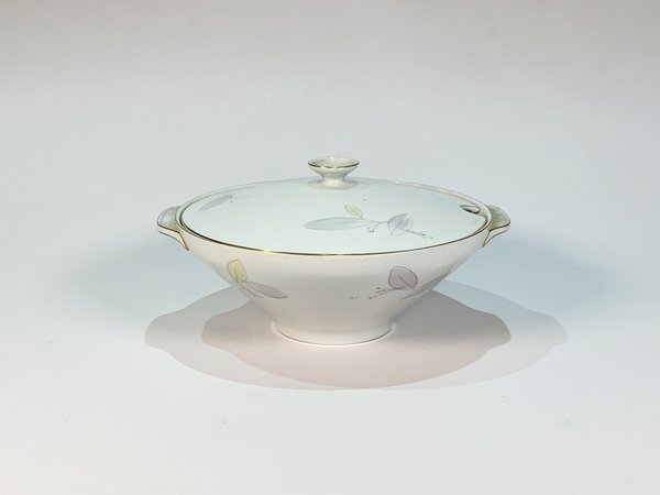 Sopera Cónica de Porcelana Bavaria con Tapa y Decoración de Hojas - imagen 1
