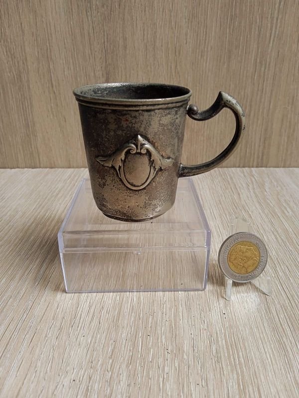 Lote anterior: Vaso de Metal en Excelente Condición