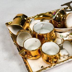 Miniaturas de Porcelana Dorada: Bandeja, Tetera, Tazas y Floreros - imagen 3