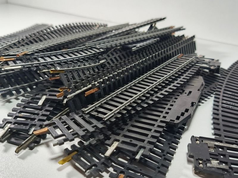 Lotes de vías férreas para ferromodelismo en escala H0 - imagen 2