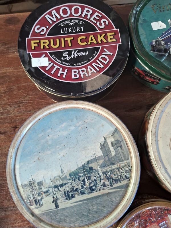 Colección de latas de galletas danesas vintage - imagen 2