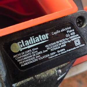 Cepillo Eléctrico Gladiator GG 400 - imagen 3