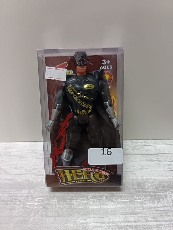 Figuras de acción de superhéroes en paquete - imagen 4
