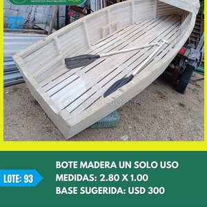 Lote siguiente: Bote de Madera para un Solo Uso