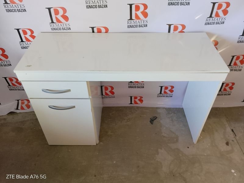 Item 900606 - Image 0