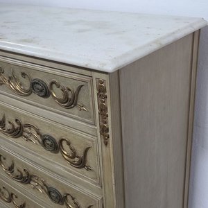 Cajonera Luis XVI con Tapa de Mármol y Frente Esculturado - imagen 5