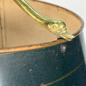 Lámpara de Bronce Estilo Inglés, 3 Luces, Pantalla Cónica Verde - imagen 3