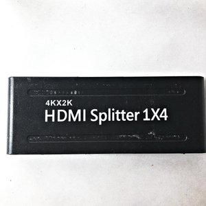 Lote de 6 piezas: Splitter HDMI, grabadora externa, micrófonos y transformador - imagen 2