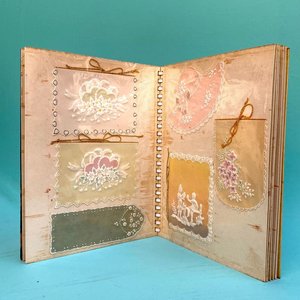 Colección de Tarjetas Artesanales en Pergamino: Casamiento y 15 Años - imagen 3