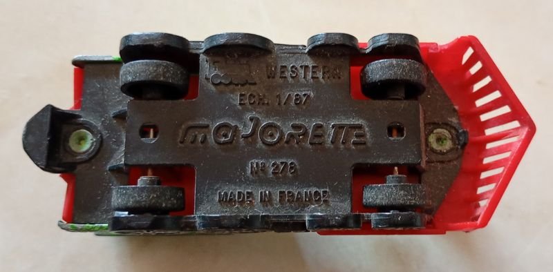 Locomotora MAJORETTE en metal (fabricación francesa) - Juguetes - imagen 6