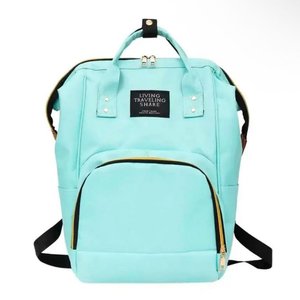 Lote siguiente: Bolso Mochila Viajera Living Traveling Share Verde Agua