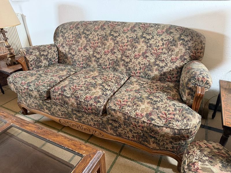 Sillón de 3 cuerpos estilo Luis XV con tapizado floral