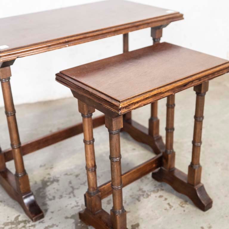 Mesa nido doble en madera con detalles en el lustre - imagen 3