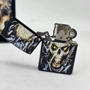 Encendedor Metálico con Diseño de Calavera - imagen 1