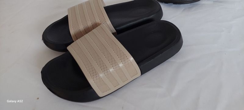 Sandalias de cuero y tela en excelente condición - imagen 3