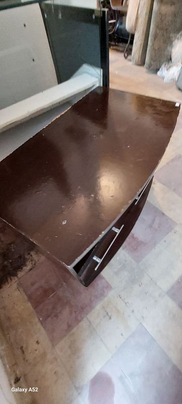 Item 848199 - Image 1