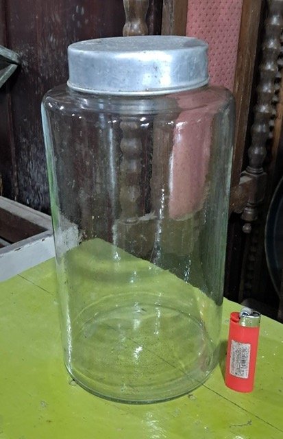 Aceitunero Grande de Vidrio con Tapa Metálica