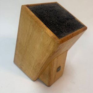 Soporte de Mesa para Cuchillos de Madera con Logo Zwilling - imagen 3