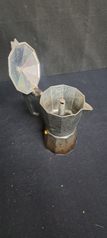 Cafetera Italiana de Alta Calidad - imagen 1