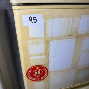 Heladera Midea con Freezer - imagen 2