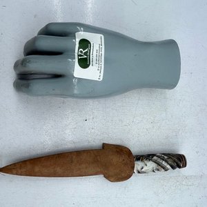 Cuchillo Campero "Caballo Negro" de Tandil con Funda de Cuero - imagen 2