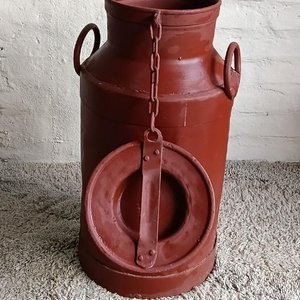Tacho Lechero Antiguo de Metal Rojo para Adorno - imagen 3