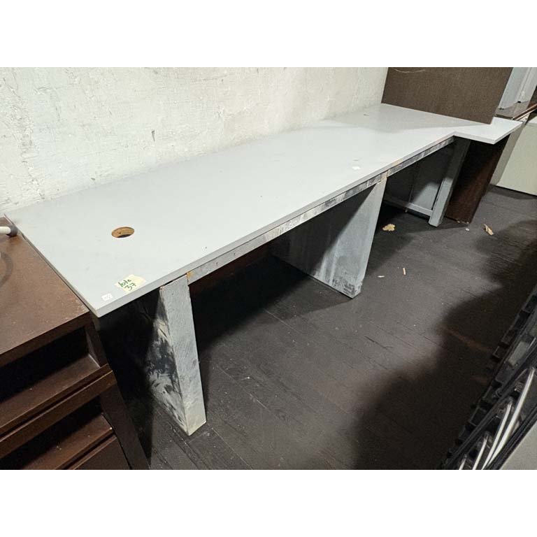 Item 2104735 - Image 0