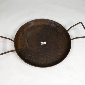 Lote siguiente: Plancha de Hierro Antigua con Asas Laterales - 27 cm
