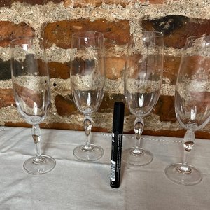 Juego de 4 Copas Flauta de Cristal Tallado - imagen 4