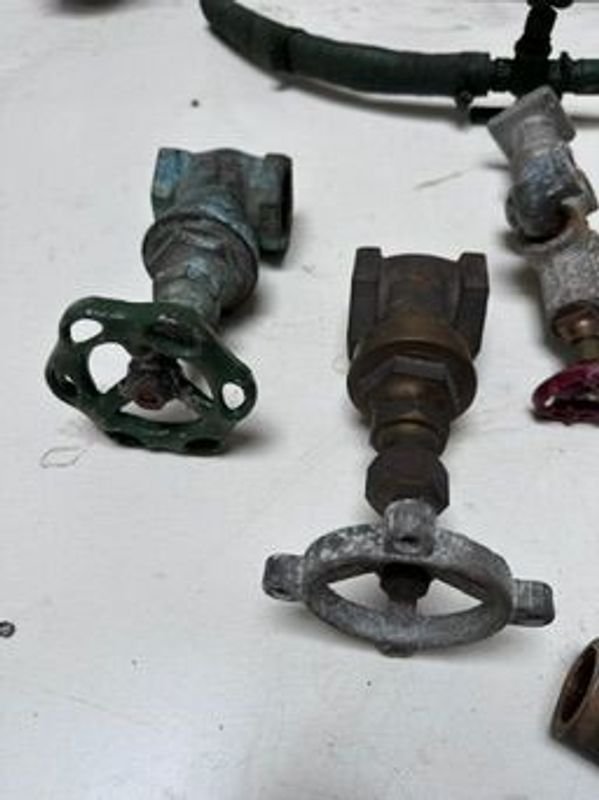 Item 878486 - Image 1