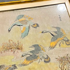 Cuadro Oriental de Aves Pintado sobre Papel - Marco Dorado - imagen 3