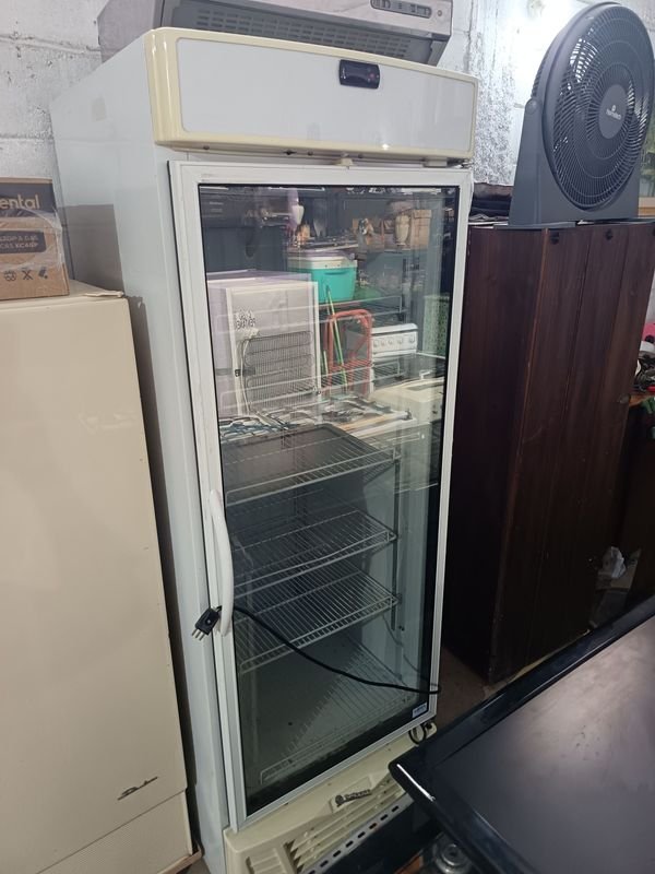 Heladera Comercial Vitrina Gelopar Como Nueva