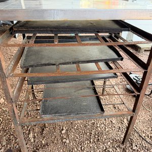 Porta Bandejas Estructura Hierro Acero Inoxidable con 5 Bandejas - imagen 3