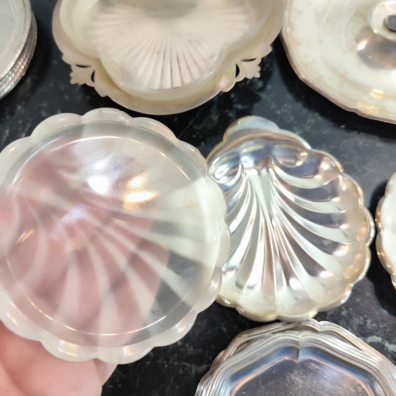 Colección de piezas en platina con detalles únicos - imagen 10