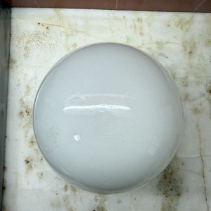 Lote de 3 Pantallas de Vidrio Estriadas y 1 Esfera Blanca Opaca - imagen 3