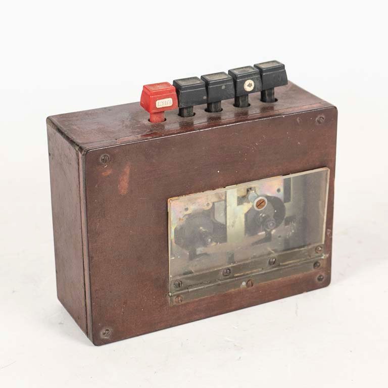 Item 2103584 - Image 0