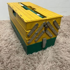 Caja de Herramientas Metálica MACC Desmontable Verde y Amarilla - imagen 7