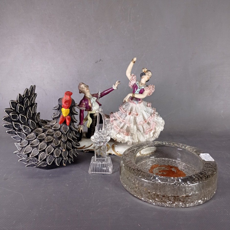 Lote anterior: Adornos decorativos de cerámica y vidrio