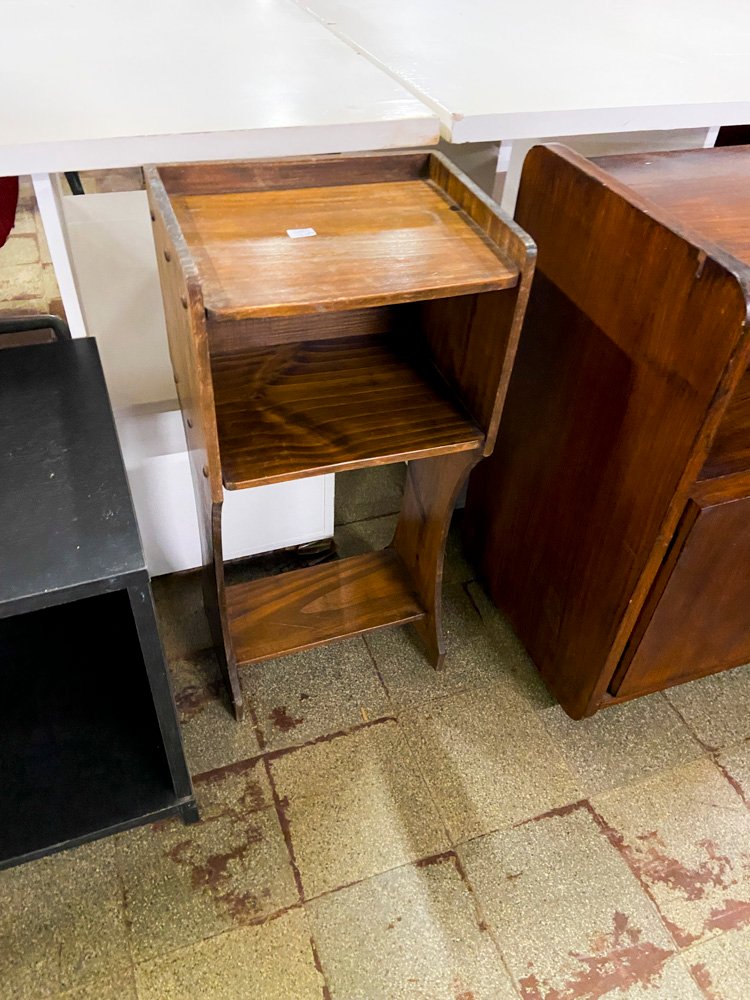 Mesita Auxiliar de Madera Rústica