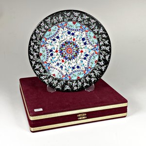 Lote anterior: Plato Decorativo Cerámica Floral con Caja - Diámetro 30 cm