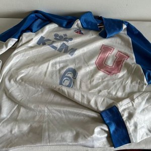 Lote anterior: Camiseta de Fútbol Universidad de Chile Talle M - KLM