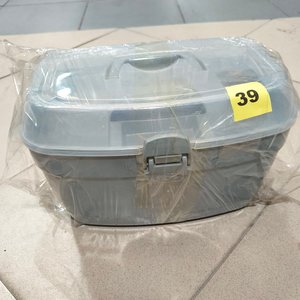 Caja Organizadora Plástica con Tapa Transparente y Manija - imagen 1