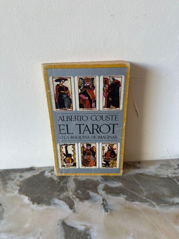 Lote siguiente: Libro de Tarot: El Tarot. o la maquina de imaginar
