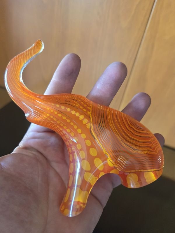 Figura de elefante en acrílico por Palatnik - imagen 4