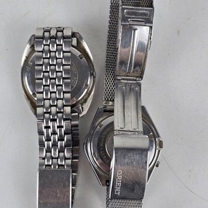 Par de Relojes Vintage Orient y Seiko Automáticos - imagen 6