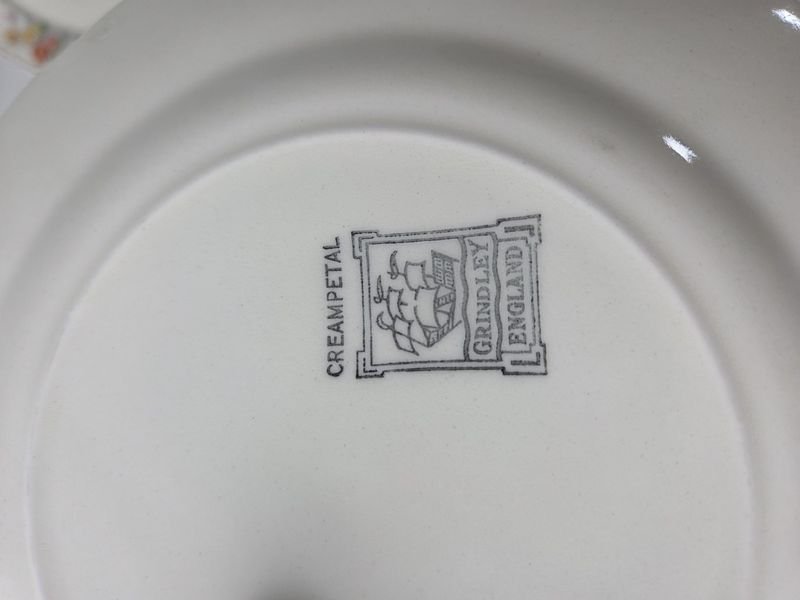 Vajilla en loza inglesa, platos hondos y llanos, servicio completo - imagen 8