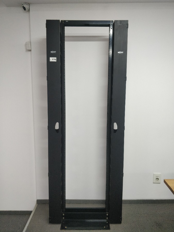 Lote anterior: Rack de Servidor NEXXT 42U en Excelente Estado