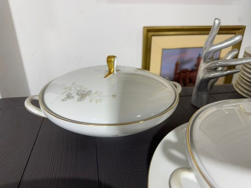 Juego de vajilla en porcelana alemana Bavaria - imagen 14