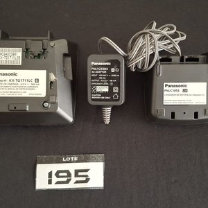 Teléfono Inalámbrico Digital Panasonic KX-TG1711 con Base y Cargador - imagen 4